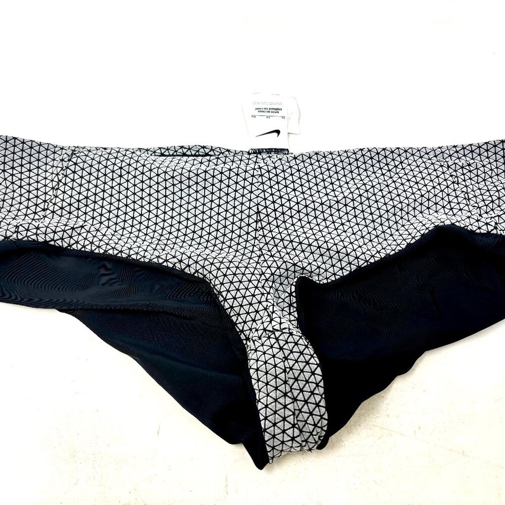 NIKE Fusion Cheeky Kick Short Size XLarge
